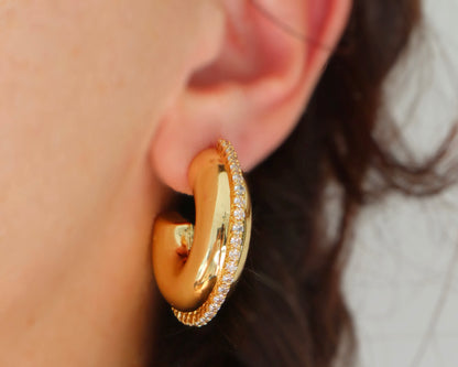 Amanda Hoop Earrings